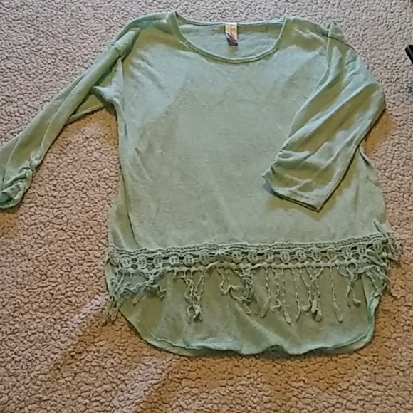 3/4 sleeve teal top - Picture 1 of 2
